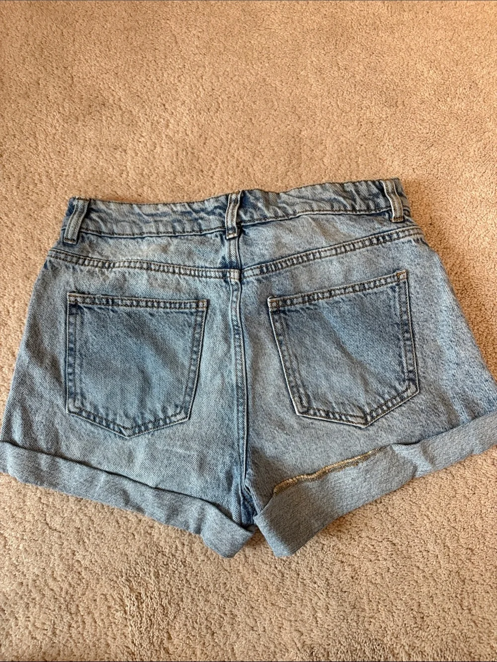 PacSun Light Wash Denim Roll-Cuff Women's Shorts